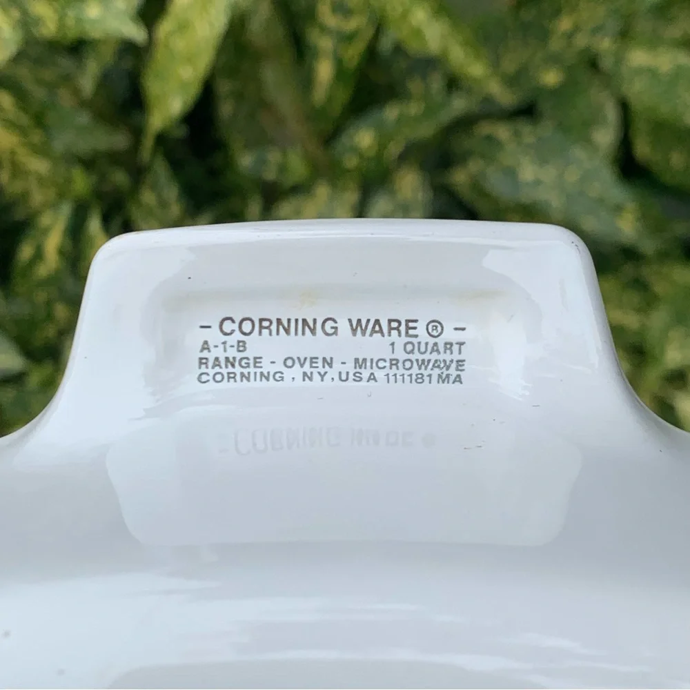 Vintage Corningware Spice of Life 1 Quart Casserole Dish w/ Pyrex Lid